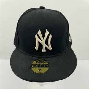 New Era 59Fifty Men's Cap MLB NY Yankees Authentic Black On Field Fitted‎ Hat